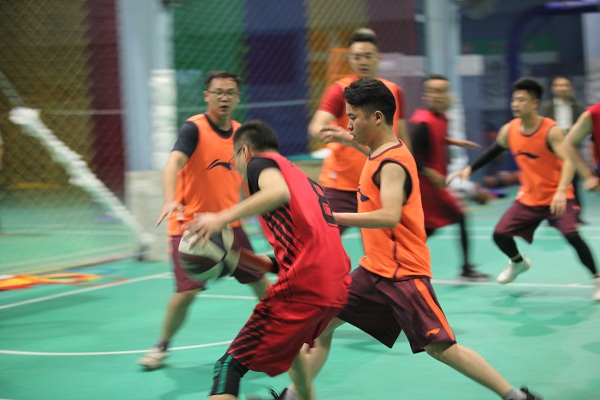 2-1G12910103VY.jpg